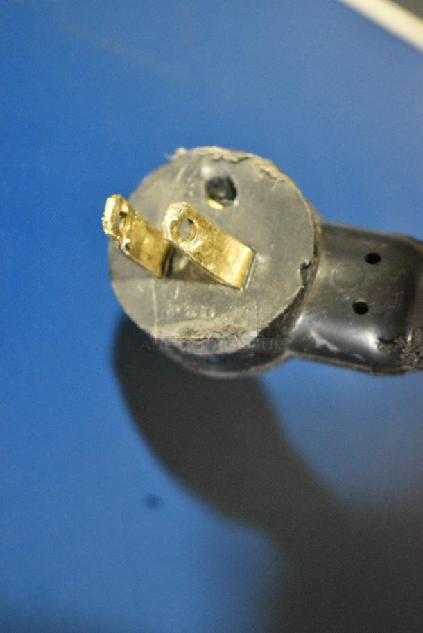 F'real FRLB4 Metal Commercial Countertop Milkshake Mixer. 115 Volts, 1 Phase. Tested and Working! - Image 7 of 9