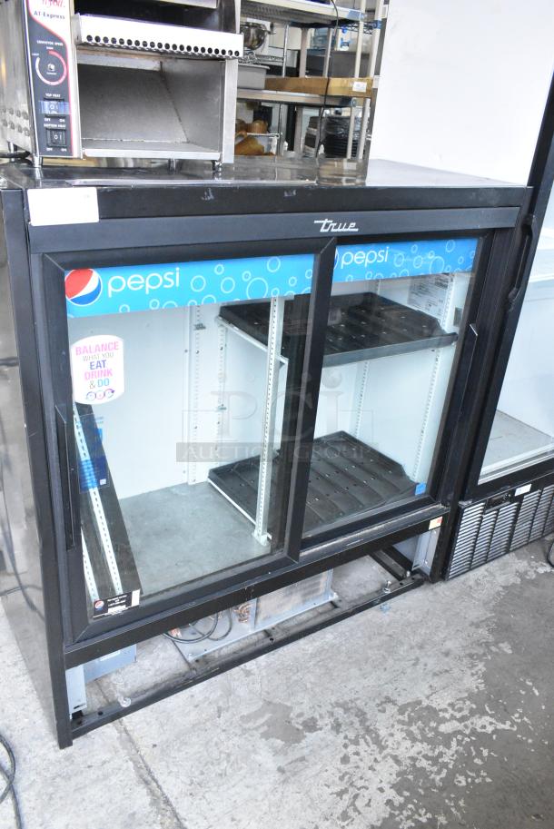 2021 True GDM-41SL-48-HC-LD Metal Commercial 2 Door Reach In Cooler Merchandiser w/ Poly Coated Racks. 115 Volts, 1 Phase. Tested and Powers On But Does Not Get Cold - Image 1 of 7