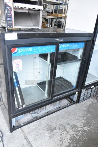 2021 True GDM-41SL-48-HC-LD Metal Commercial 2 Door Reach In Cooler Merchandiser w/ Poly Coated Racks. 115 Volts, 1 Phase. Tested and Powers On But Does Not Get Cold