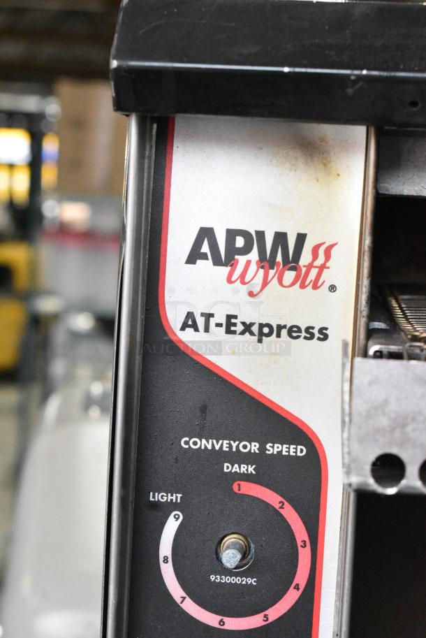 APW Wyott AT EXPRESS Metal Commercial Countertop Electric Powered Conveyor Oven. 120 Volts, 1 Phase. Tested and Working! - Image 2 of 7