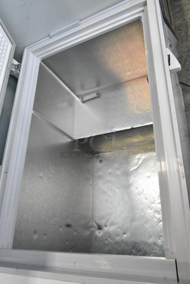 Coldline CF76 Metal Chest Freezer w/ 2 Hinge Lid. 115 Volts, 1 Phase. Tested and Powers On But Does Not Get Cold - Image 5 of 8