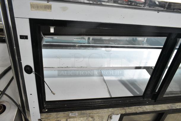 Leader CDL72 S/C Metal Commercial Floor Style Deli Display Case Merchandiser. 115 Volts, 1 Phase. Tested and Working! - Image 6 of 8