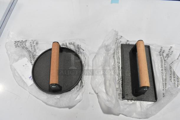 2 BRAND NEW SCRATCH AND DENT! Cast Iron Press for Griddle. 2 Times Your Bid! - Image 1 of 8