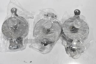 4 BRAND NEW SCRATCH AND DENT! Metal Manual Patty Press. 4 Times Your Bid!