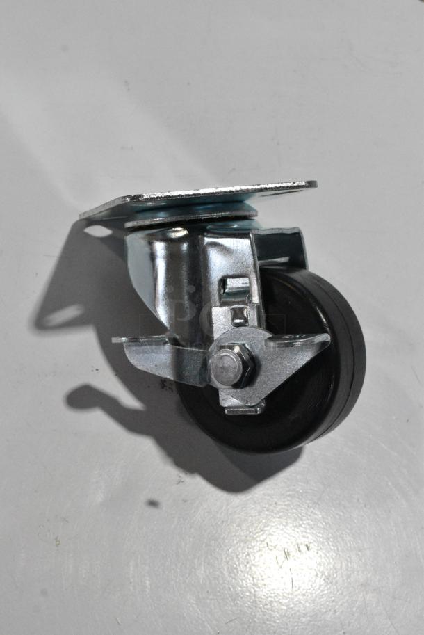 ALL ONE MONEY! Lot of 24 BRAND NEW SCRATCH AND DENT! Avantco 17811532 3" Swivel Plate Caster with Brake for DLC, PT, UC, WT, UBB, and UDD Series - Image 4 of 6