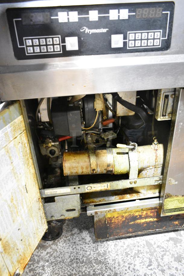 Frymaster FPPH255SD Stainless Steel Commercial Natural Gas Powered 2 Bay Deep Fat Fryer on Commercial Casters. 105,000 BTU. - Image 8 of 11