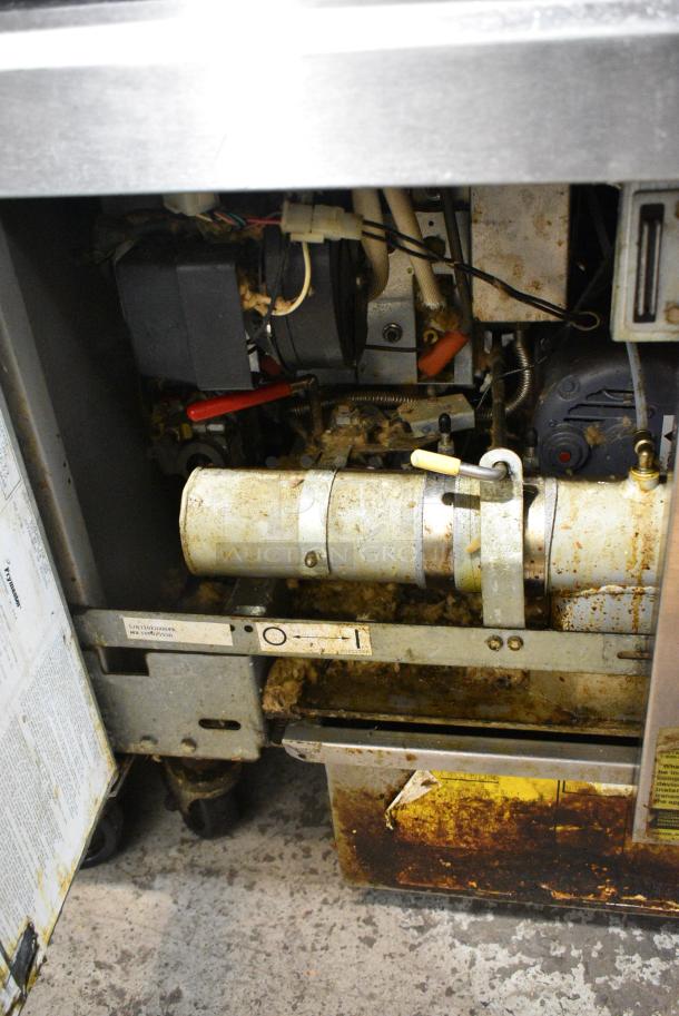 Frymaster FPPH255SD Stainless Steel Commercial Natural Gas Powered 2 Bay Deep Fat Fryer on Commercial Casters. 105,000 BTU. - Image 9 of 12