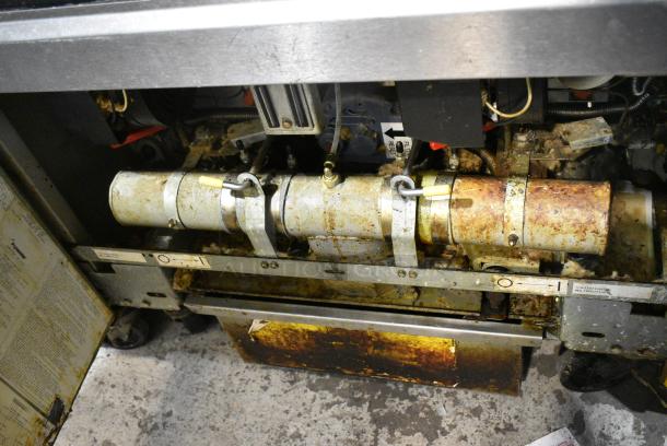 Frymaster FPPH255SD Stainless Steel Commercial Natural Gas Powered 2 Bay Deep Fat Fryer on Commercial Casters. 105,000 BTU. - Image 11 of 12