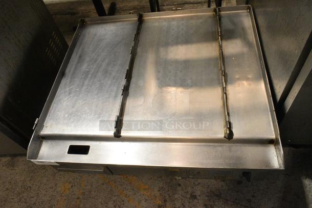 AccuTemp EGF2083A3608 Stainless Steel Commercial Countertop Electric Powered Flat Top Griddle. 208 Volts, 3 Phase. - Image 4 of 5