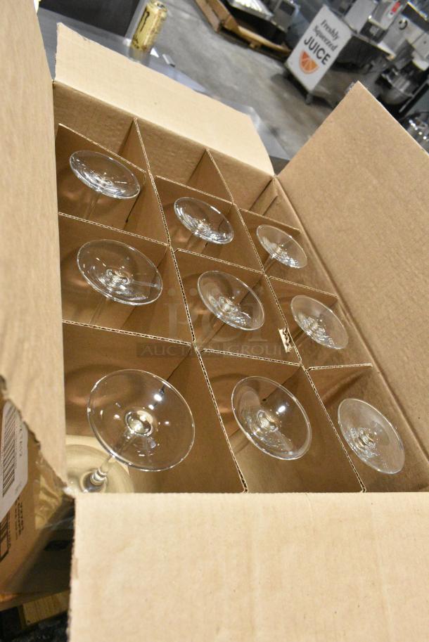 2 BRAND NEW SCRATCH AND DENT! Boxes of 12 Arcoroc V2761A Romeo 8 oz. Coupe Glass by Arc Cardinal. 2 Times Your Bid! - Image 3 of 4