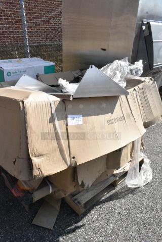 8 BRAND NEW SCRATCH AND DENT! Items Including 600CDT48R Regency 16 Gauge 4' Clean Dish Table - Right Drainboard, 600CDT36R Regency 16 Gauge 3' Clean Dish Table - Right Drainboard, Safe T Fresh Containers, Avantco 36081617 Sliding Glass Top Lid for ADC-4 and ADC-GEL-4 Series. 8 Times Your Bid!