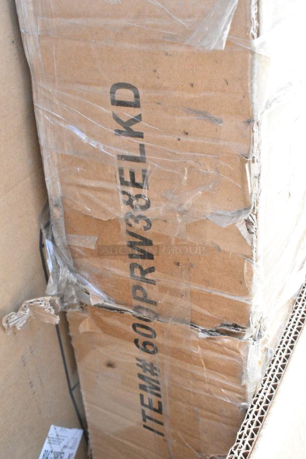 15 BRAND NEW SCRATCH AND DENT! Items Including 384YCZ60RDBF Lancaster Table & Seating 60" Round Heavy-Duty Granite White Plastic Bi-Folding Table, 600PRW36ELKD Regency 38 Pan End Load Wire Bun / Sheet Pan Rack - Unassembled, 522SG3048 Steelton 30" x 48" 18-Gauge Stainless Steel Equipment Stand with Undershelf and Galvanized Legs. 15 Times Your Bid! - Image 5 of 8