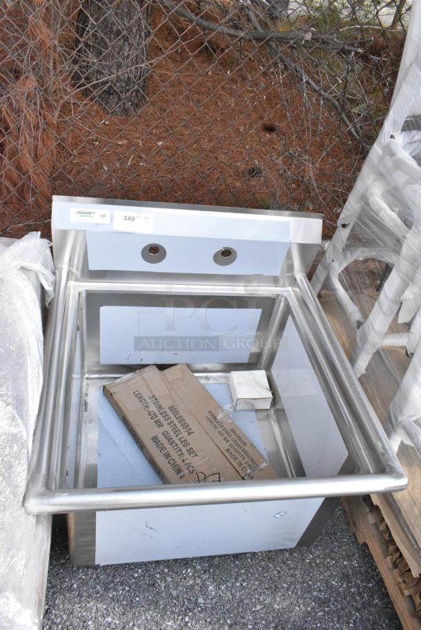 BRAND NEW SCRATCH AND DENT! Regency 600S12424 Regency 29" 16 Gauge Stainless Steel One Compartment Commercial Sink with Stainless Steel Legs and Cross Bracing - 24" x 24" x 14" Bowl. - Image 2 of 7