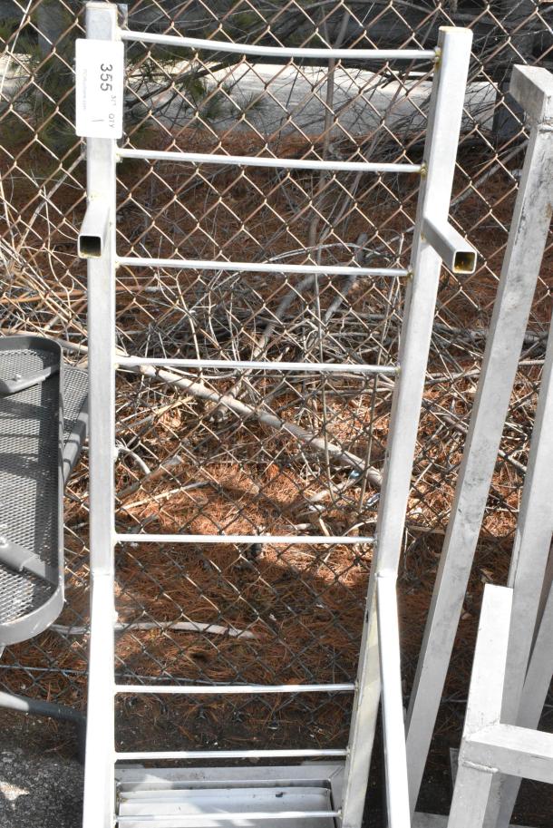Metal Portable Fry Basket Rack on Commercial Casters. - Image 5 of 6