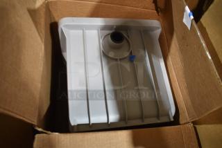 BRAND NEW SCRATCH AND DENT! Endura Plaster Grease Trap
