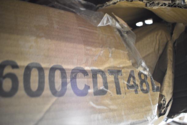 BRAND NEW SCRATCH AND DENT! Regency 600CDT48L 16 Gauge 4' Clean Dish Table - Left Drainboard - Image 3 of 3