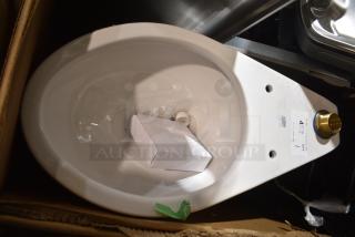 BRAND NEW SCRATCH AND DENT! Zurn Z595SS-EL Toilet