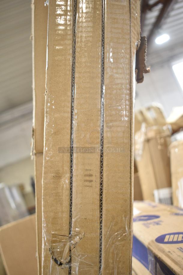 5 BRAND NEW SCRATCH AND DENT! Boxes of 4 Regency 460EGP74 Regency 74" NSF Green Epoxy Post. 5 Times Your Bid! - Image 3 of 7