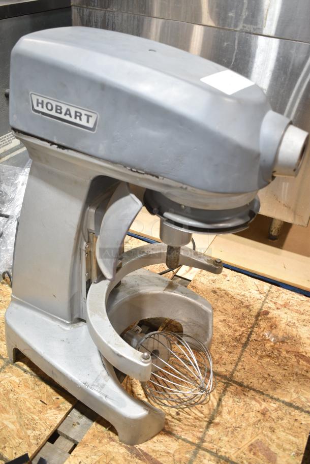Hobart Legacy HL200 Metal Commercial Countertop 20 Quart Planetary Dough Mixer w/ Whisk Attachment. 100-120 Volts, 1 Phase. Tested and Does Not Power On - Image 2 of 6