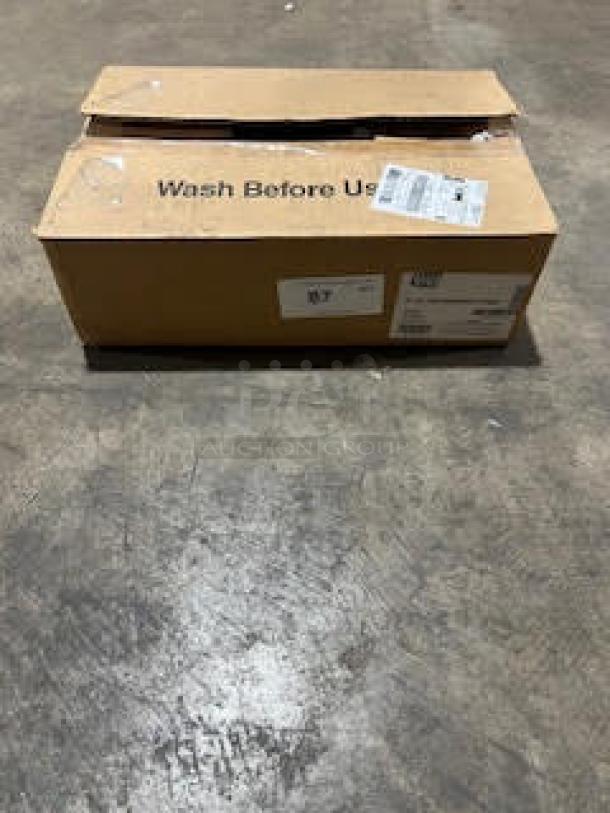 BRAND NEW! Carlisle Sparta Spectrum Series Commercial Clear Polycarbonate 32 Oz. Ice Scoops! 12 Per Box! Model: 433207! All One Money! - Image 2 of 5