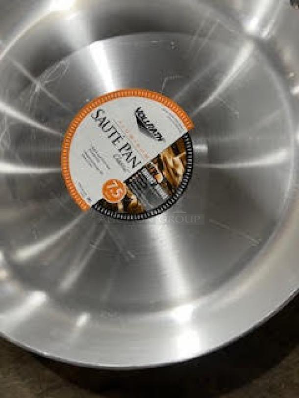 BRAND NEW! Vollrath Commercial 7.5" Aluminum Sauté Pan! With Black Silicone Handle! 2X Your Bid! - Image 3 of 5