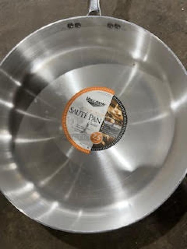 BRAND NEW! Vollrath Wear-Ever Series Commercial Aluminum Natural Finish 14" Fry Pan! With Vollrath Commercial Aluminum 7.5" Sauté Pan! 2X Your Bid! - Image 3 of 3
