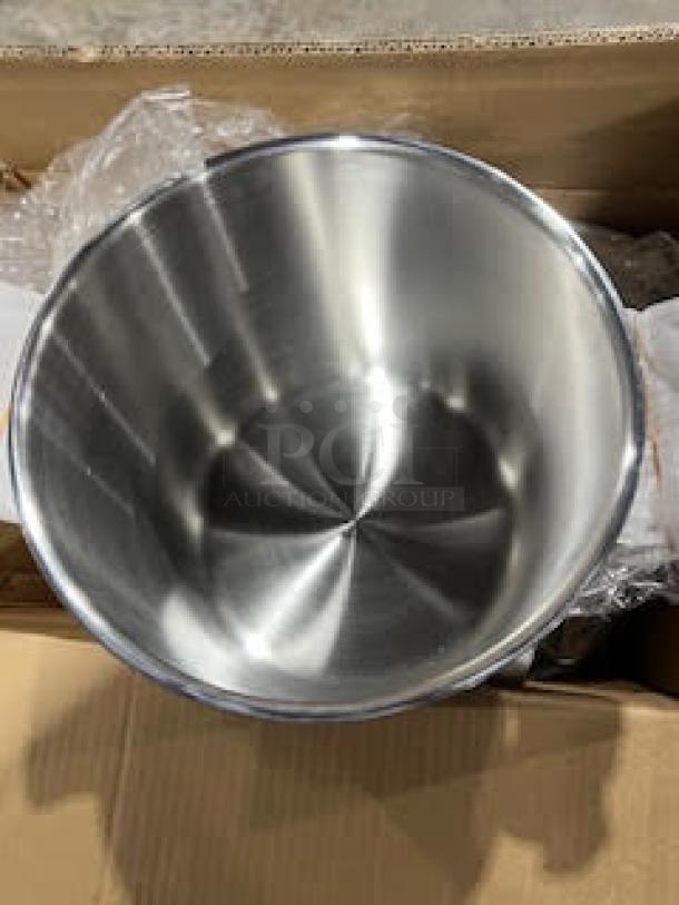BRAND NEW! Vollrath Optio Series Commercial Stainless Steel 8 Qt. Stock Pot! With Cover! Model: 3501! 2X Your Bid! - Image 4 of 6