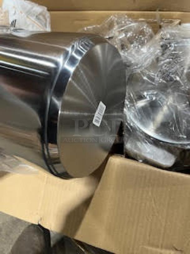 BRAND NEW! Vollrath Optio Series Commercial Stainless Steel 8 Qt. Stock Pot! With Cover! Model: 3501! 2X Your Bid! - Image 5 of 6