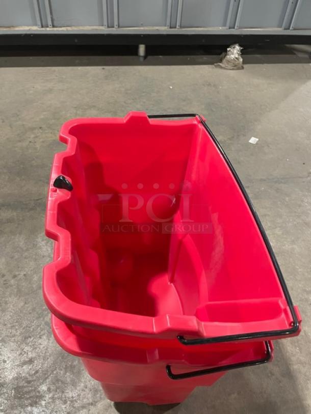 BRAND NEW! Rubbermaid Wave Brake Series Commercial Red 18 Qt. Dirty Water/Mop Bucket! With Pail Style Handle! 2X Your Bid! - Image 6 of 6
