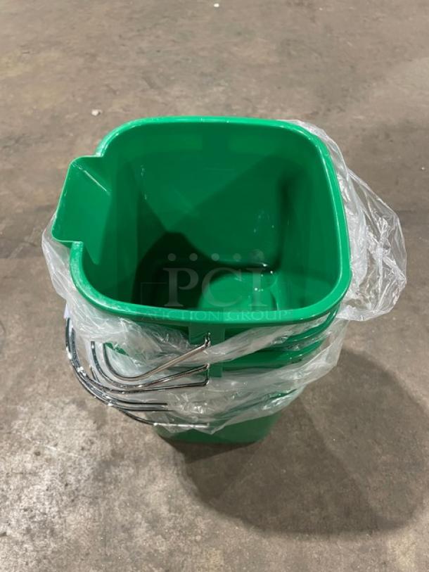 BRAND NEW! Carlisle Commercial Green 3 Qt. Suds Pail/Mop Bucket! With Plastic Grip Handles! 6X Your Bid! - Image 6 of 6