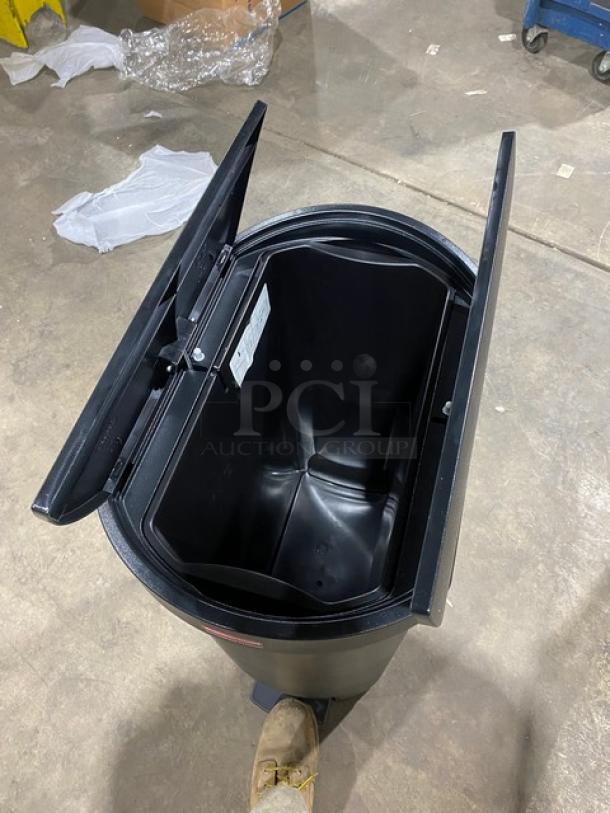 BRAND NEW! Rubbermaid Commercial Black Free-Standing Waste/Trash Container! With Step-On Lid-Open Function! - Image 5 of 8