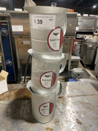 BRAND NEW! Lot Of Vollrath Commercial Aluminum Measuring Cup! With Handle & Pour Lip! ALL ONE MONEY!