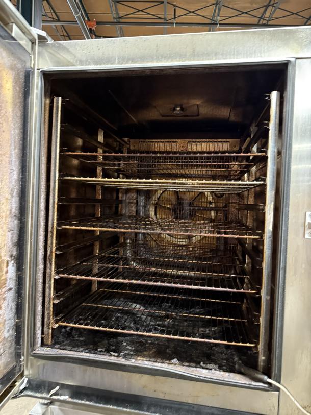 Vulcan! 2022 Late Model! Commercial Stainless Steel Natural Gas Powered Full Size 10-Pan Boilerless Combi Oven! With Wired Oven Racks! Model: V1PJ102G-81 SN: P27533062J! 120V! On Commercial Dual Section Equipment Stand! With Built In Pan Holding Rack!  On Legs! - Image 6 of 10