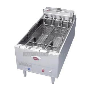 BRAND NEW! Wells Commercial Stainless Steel Electric Powered Countertop 40 Lb Deep Fat Fryer! Model: F-1725! On Legs!