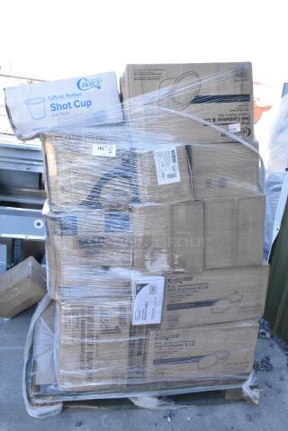 40 BRAND NEW SCRATCH AND DENT! Items Including 128HD16COMBO Choice Heavy Duty 16 oz. Microwavable Translucent Plastic Deli Container and Lid Combo Pack - 240/Case, 500CC9 Choice 9 oz. Clear PET Customizable Plastic Squat Cold Cup - 1000/Case, Solo Ultra Clear™ TP16D 16 oz. Customizable Clear PET Plastic Squat Cold Cup - 1000/Case, 130LADL2CL Visions 2 oz. Clear Disposable Plastic Ladle - 48/Case, 128HD8COMBO Choice Heavy Duty 8 oz. Microwavable Translucent Plastic Deli Container and Lid Combo Pack - 240/Case, 394385XL Noble Products White Powder-Free Disposable Latex Gloves for Foodservice - Extra Large - 1000/Case, 394365L Noble Products Powder-Free Disposable Clear Vinyl Gloves for Foodservice - Large - 1000/Case, 6 394365XL Noble Products Powder-Free Disposable Clear Vinyl Gloves for Foodservice - Extra Large - 1000/Case, 129MCR32B Choice 32 oz. Black Round Microwavable Heavy Weight Container with Lid 7 1/4" - 150/Case. 40 Times Your Bid!