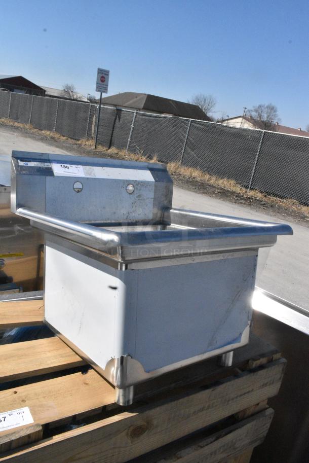 BRAND NEW SCRATCH AND DENT! Steelton 522CS11818N 23 1/2" 18-Gauge Stainless Steel One Compartment Commercial Sink without Drainboard - 18" x 18" x 12" Bowl. No Legs. - Image 3 of 5