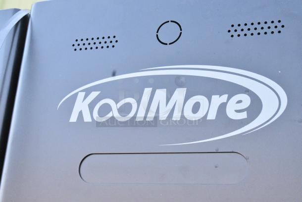 BRAND NEW SCRATCH AND DENT! KoolMore KM-VMNT-50-BR Metal Snack Vending Machine. Door Is Locked. 110 Volts, 1 Phase. Tested and Powers On But Does Not Get Cold - Image 4 of 9