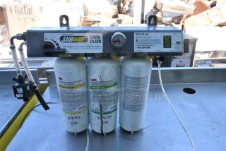 3M Water Filtration System w/ 3 Cartridges