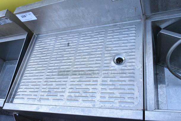 Krowne Stainless Steel Drain Board w/ Ice Bin, Cold Plate, Extra Bay and Speedwell. - Image 5 of 7