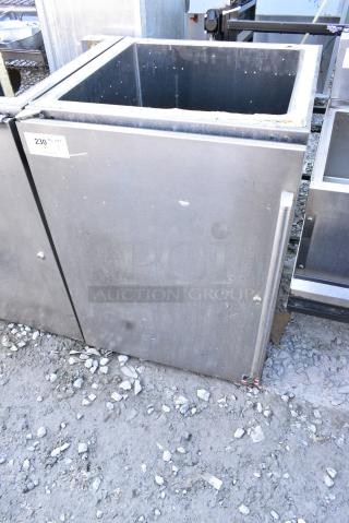 Perlick DB24 Stainless Steel Single Door Dry Storage Cabinet. No Top.