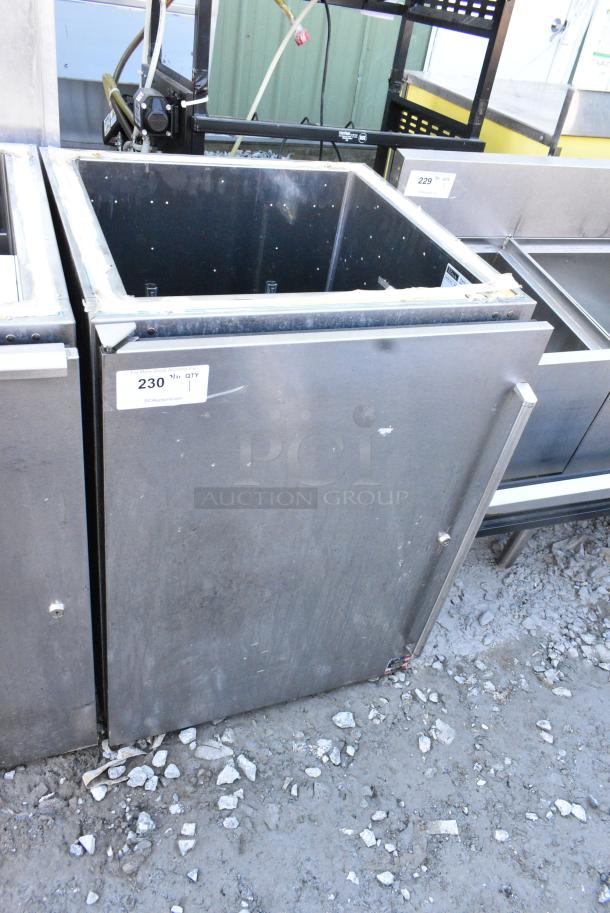 Perlick DB24 Stainless Steel Single Door Dry Storage Cabinet. No Top. - Image 2 of 6