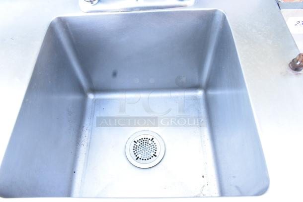 Stainless Steel Table w/ Sink Bay, Faucet and Handles. - Image 3 of 4