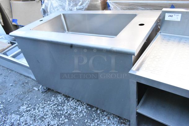 Stainless Steel Ice Bin Buffet Station on Commercial Casters. - Image 3 of 4