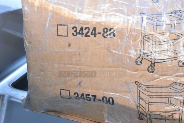 BRAND NEW SCRATCH AND DENT! Rubbermaid FG342488BLA Black Three Shelf Utility Cart / Bus Cart 33 x 18 x 37 - Image 3 of 6