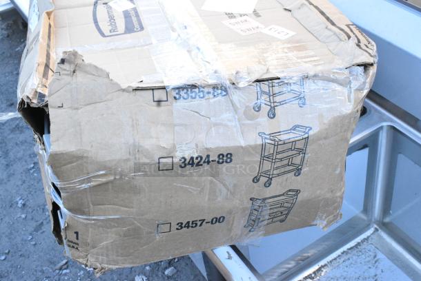 BRAND NEW SCRATCH AND DENT! Rubbermaid FG342488BLA Black Three Shelf Utility Cart / Bus Cart 33 x 18 x 37 - Image 4 of 6