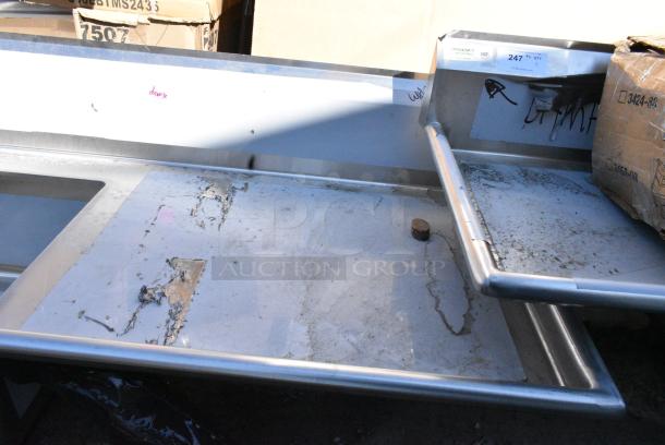BRAND NEW SCRATCH AND DENT! Regency 600DDTS108R Stainless Steel 3 Bay Sink w/ Dual Drain Boards. No Legs. - Image 3 of 8