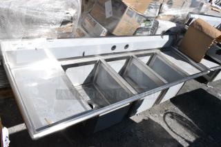 BRAND NEW SCRATCH AND DENT! Regency 600S31824218 Stainless Steel 3 Bay Sink w/ Dual Drain Boards. No Legs.