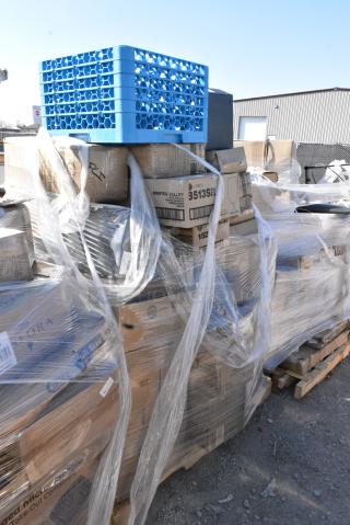 45 BRAND NEW SCRATCH AND DENT! Items Including Libbey 8513SR Bristol Valley 16 oz. Customizable Goblet - 24/Case, Libbey 15248 Gibraltar 4.5 oz. Espresso / Rocks Glass - 36/Case, Acopa Flat Plate 12x12, 176FLTHPBK6 Choice Black Six Hole Plastic Flatware Organizer, Lavex Mop Bucket, 375SW1462CL GET SW-1462-CL Via 6 oz. Customizable Tritan™ Plastic Champagne Flute - 24/Case. 45 Times Your Bid! May Be Missing Pieces.