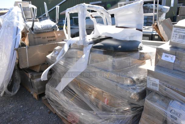 10 BRAND NEW SCRATCH AND DENT! Items Including Avantco 177EST5SG 71" Overshelf with Sneeze Guard for STE-5S, STE-5SG, STE-5MG, and STE-5M, Regency Wire Shelves, 600T3060G Regency 30" x 60" 18-Gauge 304 Stainless Steel Commercial Work Table with Galvanized Legs and Undershelf, 442BRK4460 Lavex 4" x 4" x 60" Kraft Corrugated RSC Shipping Box - 25/Bundle, 600SOS1860 Regency Stainless Steel Single Deck Overshelf - 18" x 60" x 19 1/4". 10 Times Your Bid! May Be Missing Pieces. - Image 2 of 8