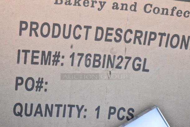 BRAND NEW SCRATCH AND DENT! Bakers Mark 176BIN27GL 27 Gallon / 430 Cup White Slant Top Mobile Ingredient Storage Bin with Sliding Lid & Scoop. May Be Missing Pieces. - Image 2 of 2